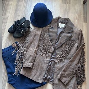 Chocolate suede Cripple Creek fringe jacket! Size M